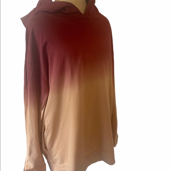 Women’s Sweet Claire Ombre Hoodie • Medium - Picture 8 of 16